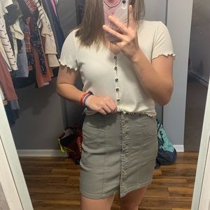 Altar’d state skirt size L